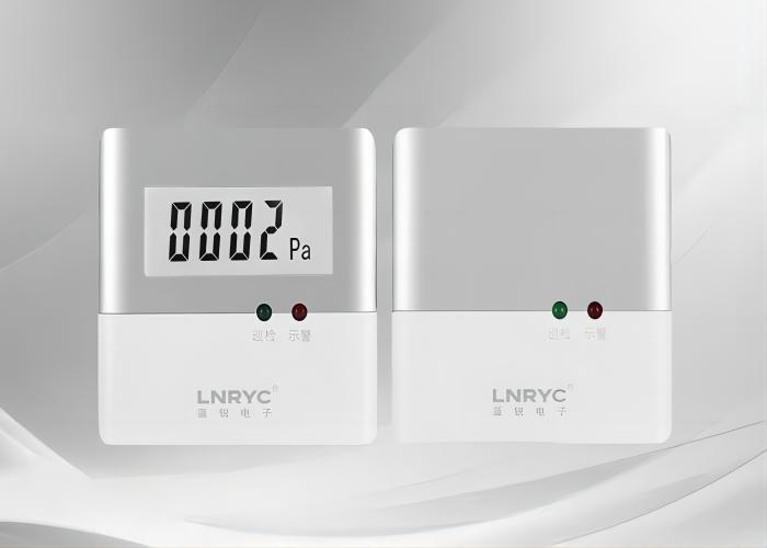 <i style='color:red'>余压</i>探测器（免接管） LNRYC-P2N